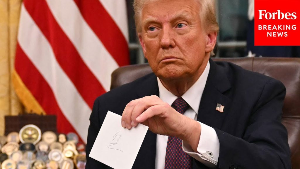 Trump Describes To Reporters The Letter Left For Him In Oval Office By Biden | Trump’s First Day