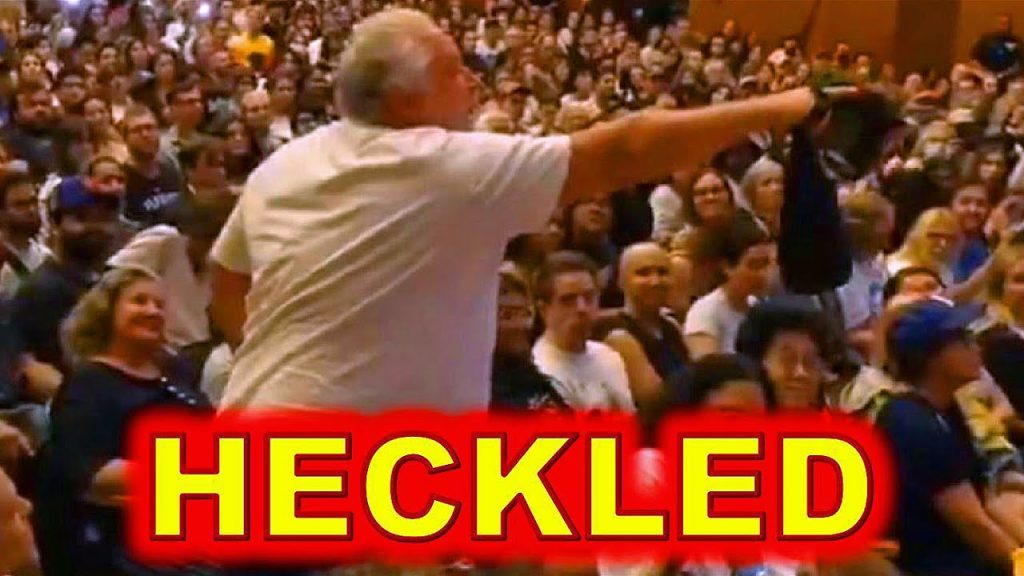 Zohran Mamdani HECKLED by a REAL New Yorker in NYC