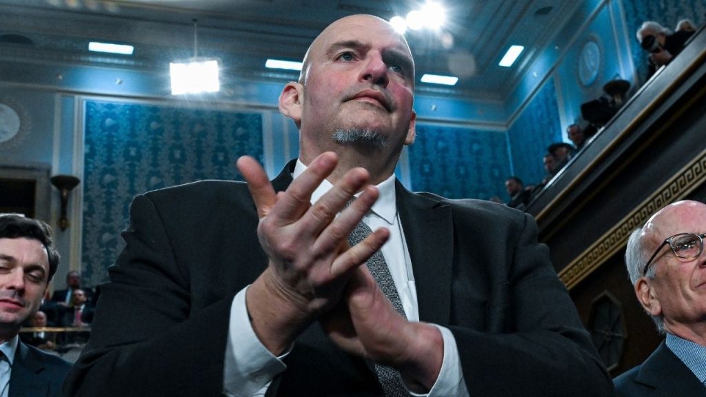 Fetterman Is Done With Democrats – Furious After Trump’s SOTU